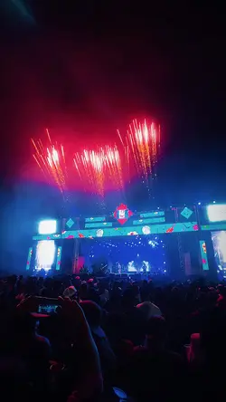 Show / Concert IV