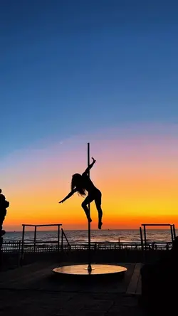Pole dance