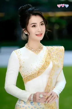 របាំចងស្នេហ៍