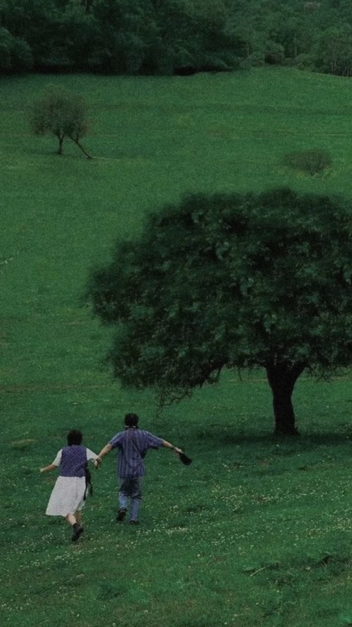 Mẫu lyrics 2 ảnh 