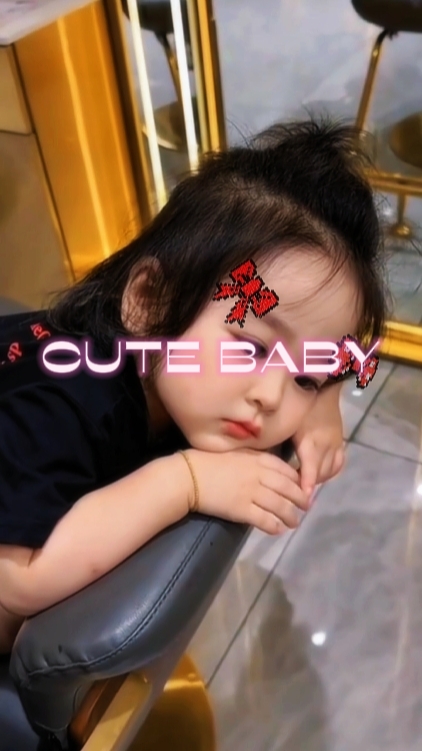 BEBÉ ADORABLE
