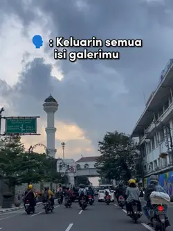 KELUARIN SEMUA ISI 