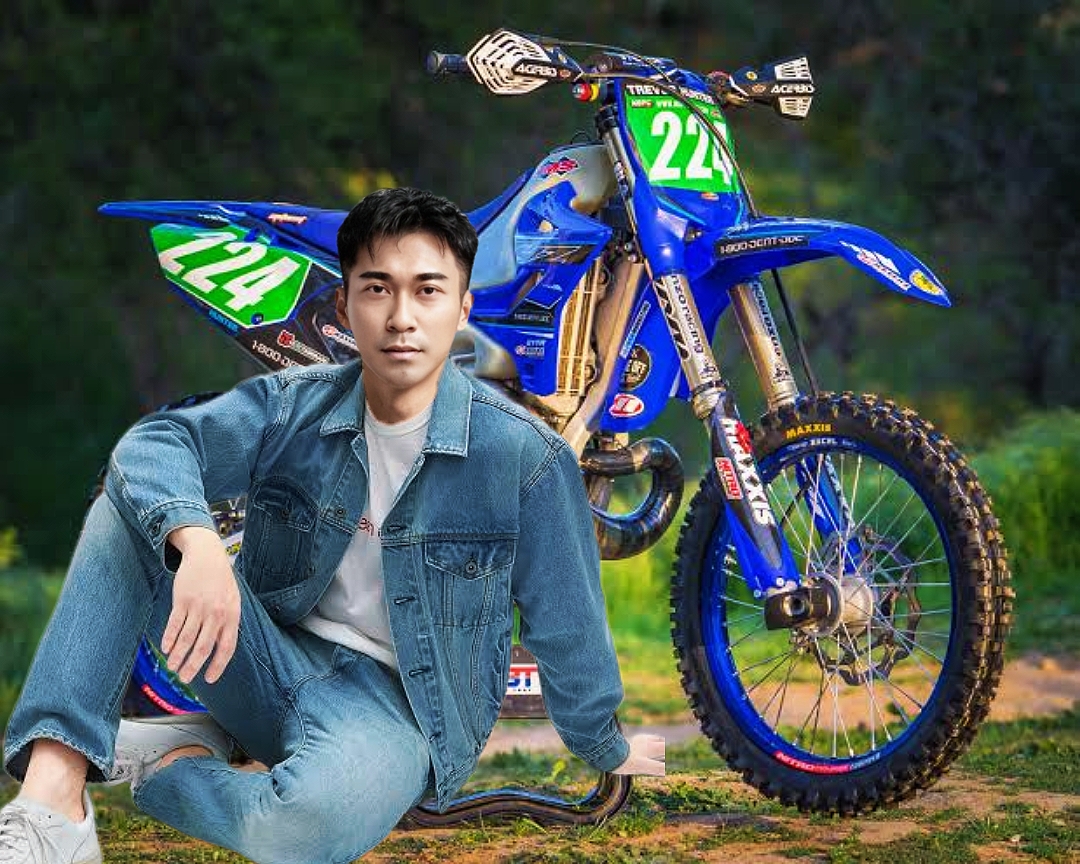 Avec motocross