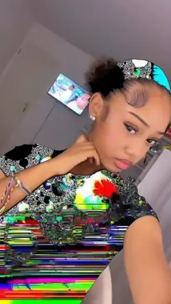 GLITCH TREND