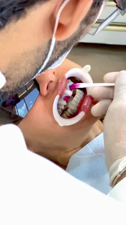 DENTISTA