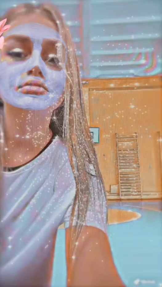 La multi ani tuturor