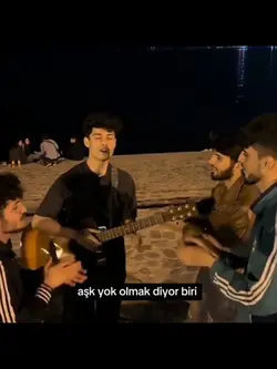 aşk yok olmak diyor 