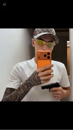 Engraving my gun 🤖 