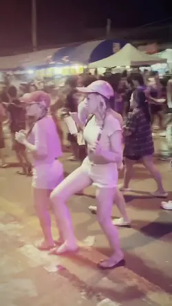 เด็ดๆ​ ม่วนๆ​ ตึงๆ