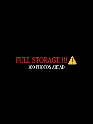 100 PHOTOS