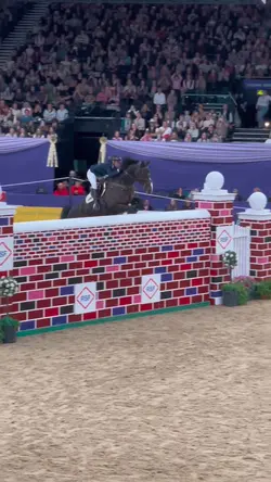 Rachel proudly jumpi