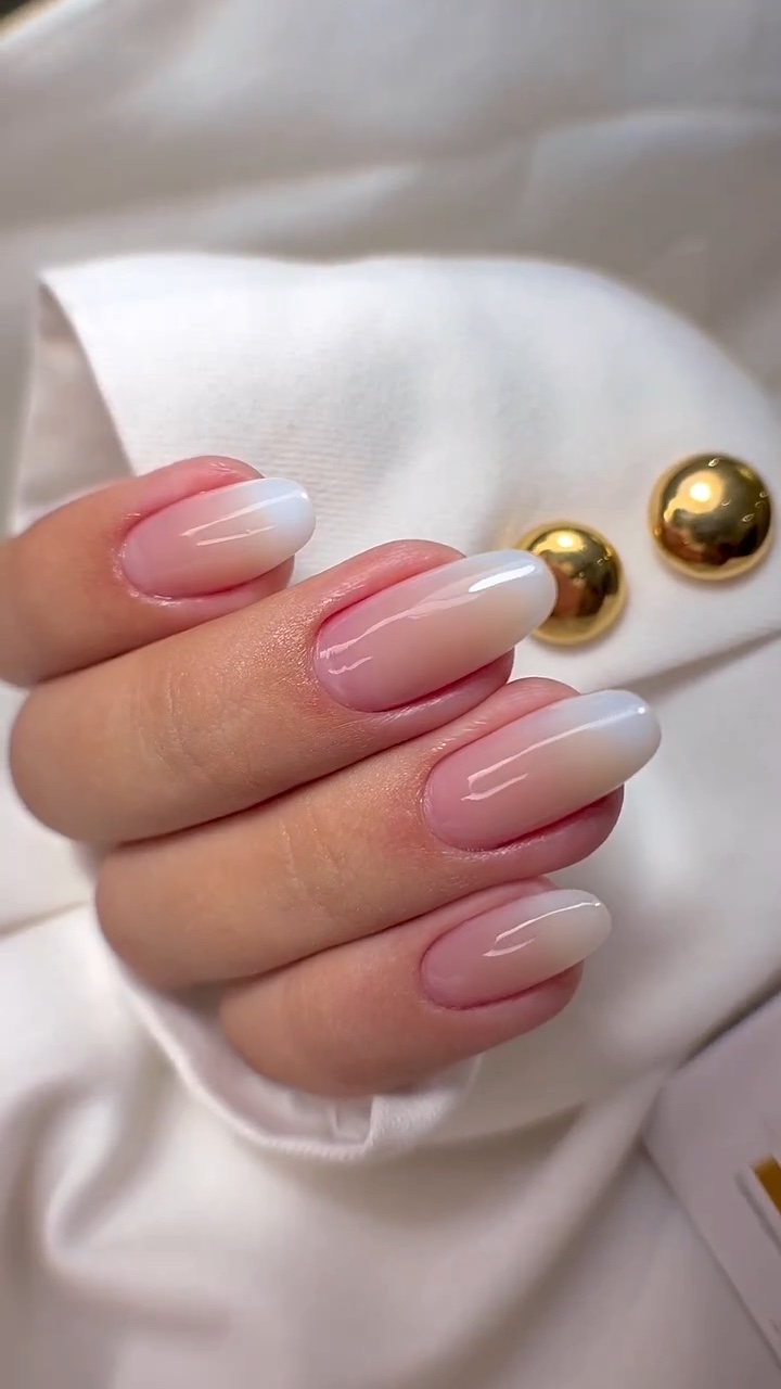 UÑAS