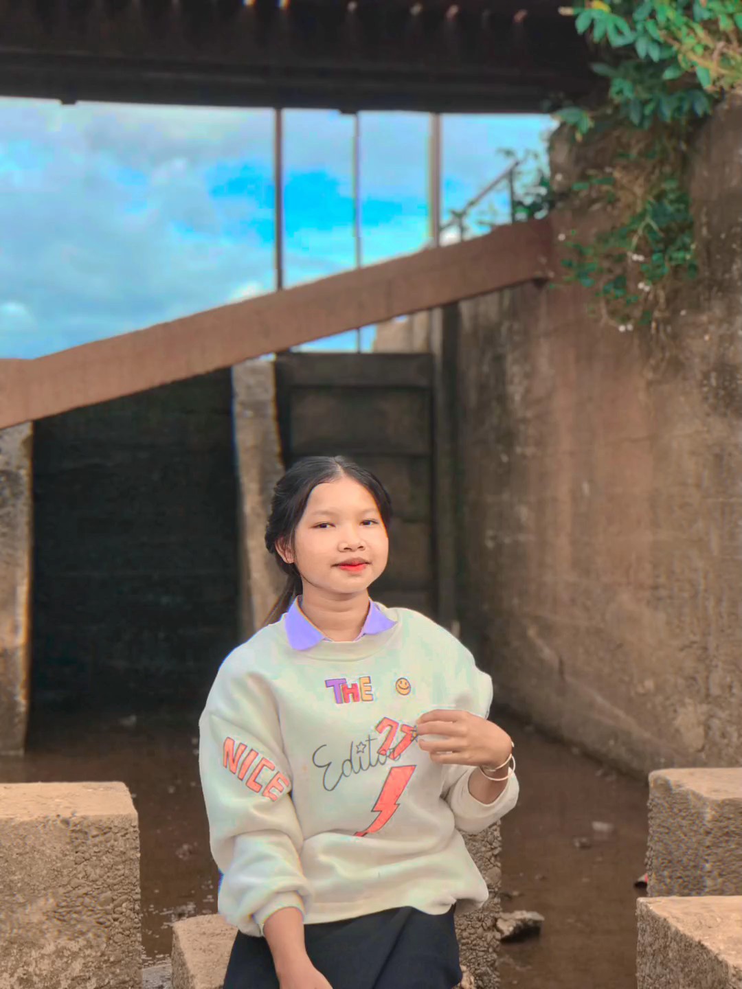 ບໍ່ຮູ້ຊື່ເພລງ555+ ສົ