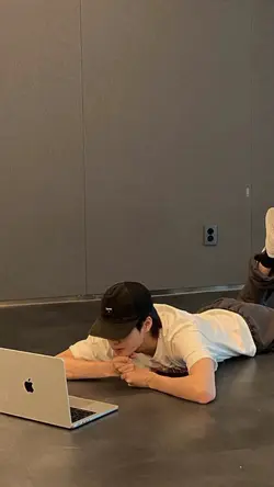 beside me 