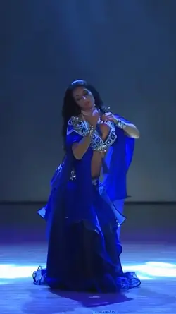 DANÇA DO VENTRE