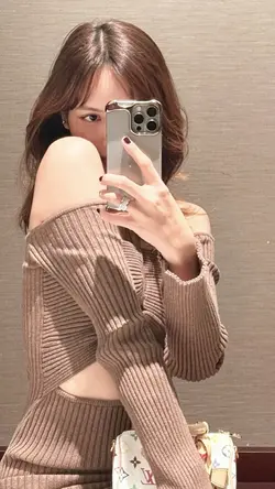 Bé ơi từ từ 2 ảnh