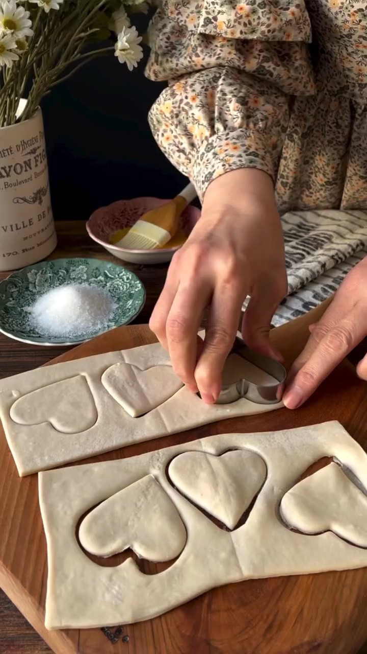 COOKING 