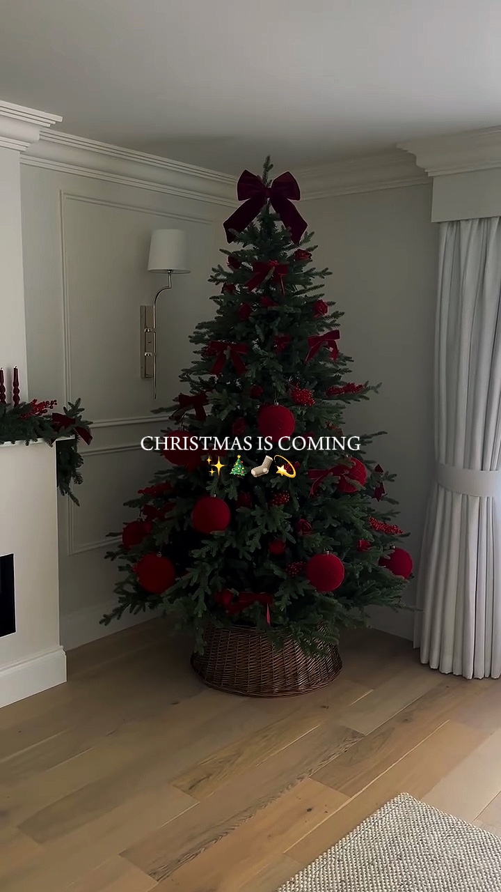 Christmas Is Coming 