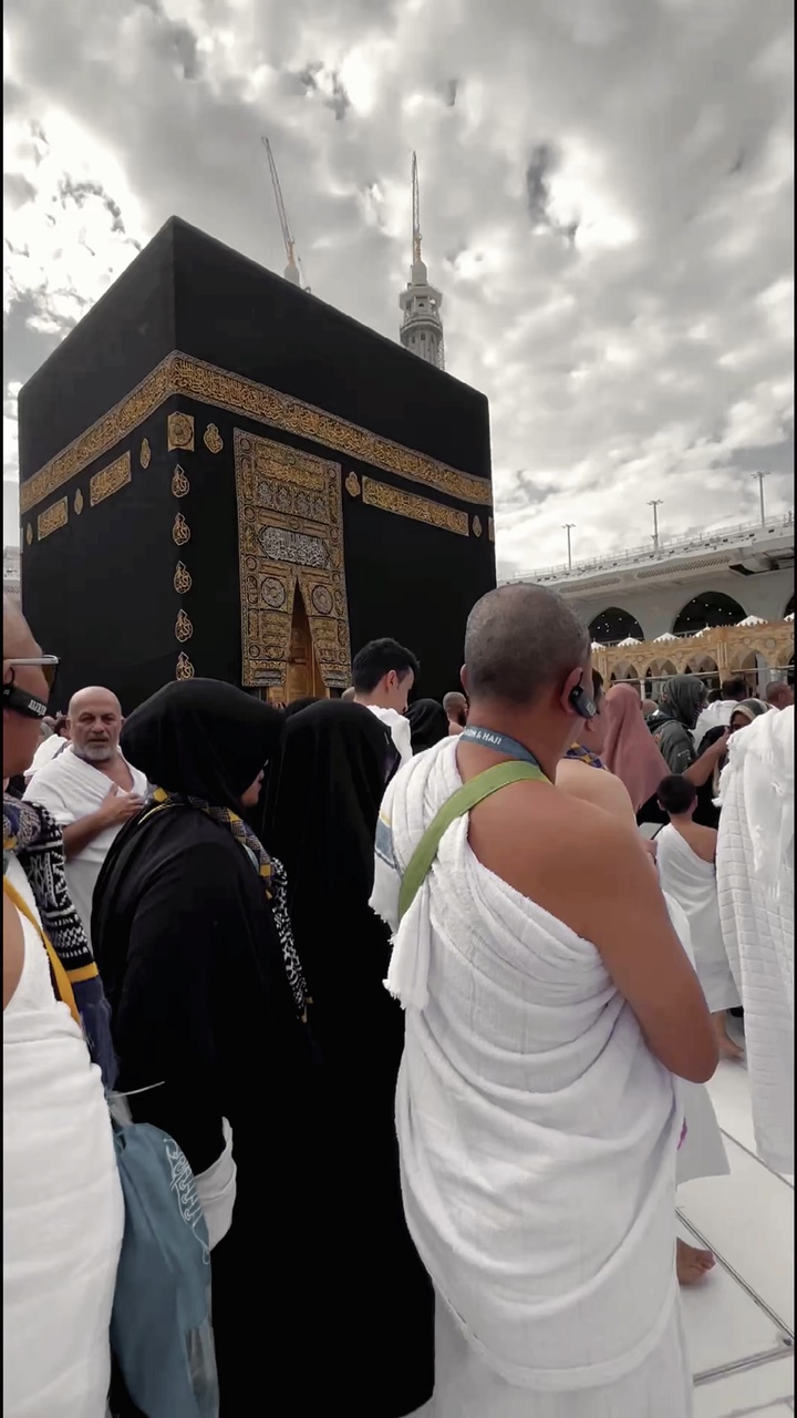 umroh aestetik