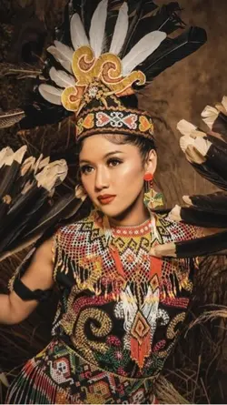 Gadis dayak