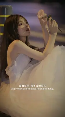 Váy cưới của em như