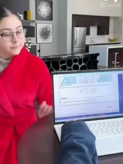 パソコン 隠してるやつ