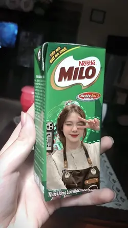 Ghép ảnh hộp sữa 