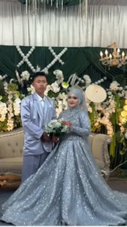 wedding moment