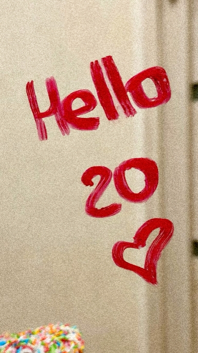 mutlu 20 yaşında