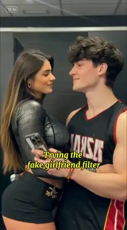Fake girlfriend🤩