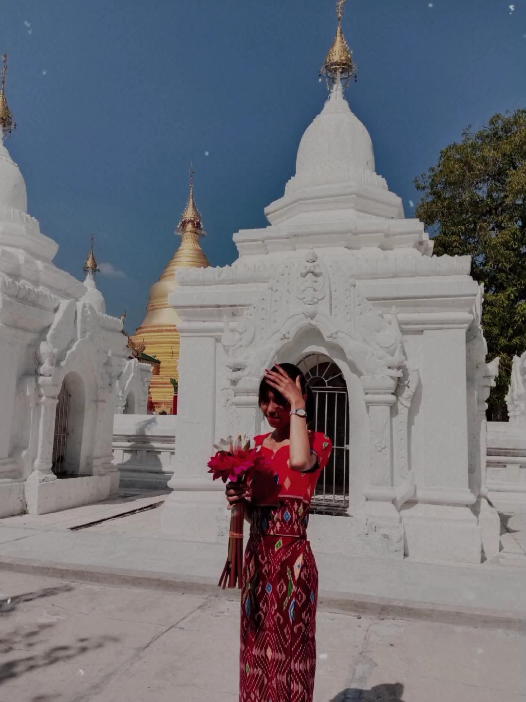 ရင်ခုန်နေတုန်းပဲ