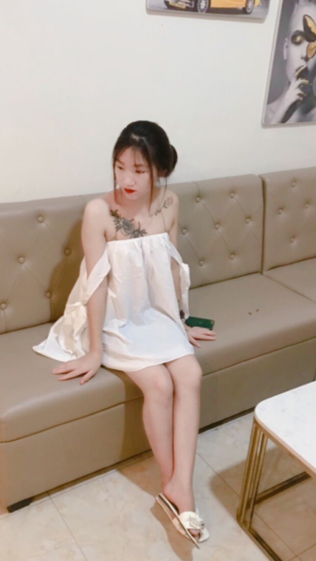 mẫu 2 ảnh xịn 