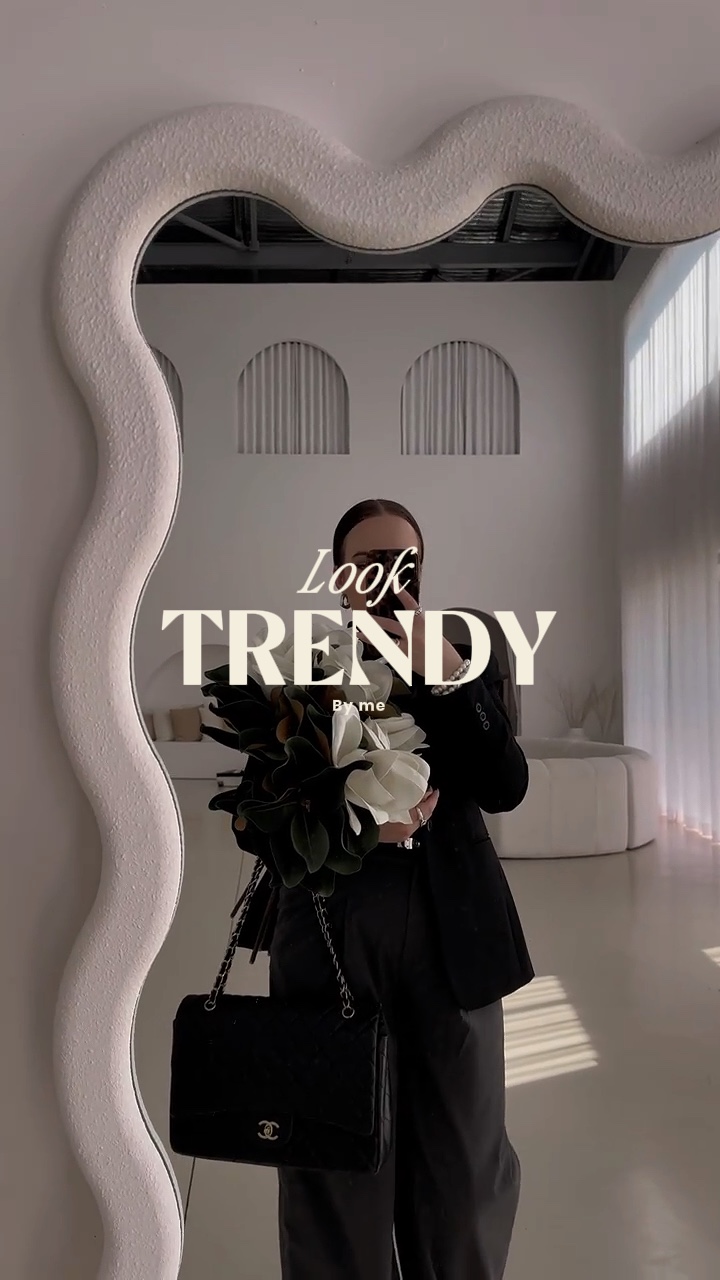 Outfit 1 Clip