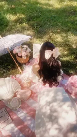dreamy fairy vibes