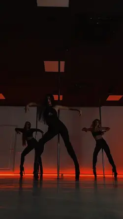 Pole dance