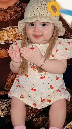 bayi lucu joget 
