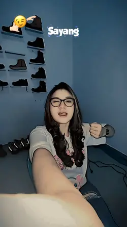 lirik estetik