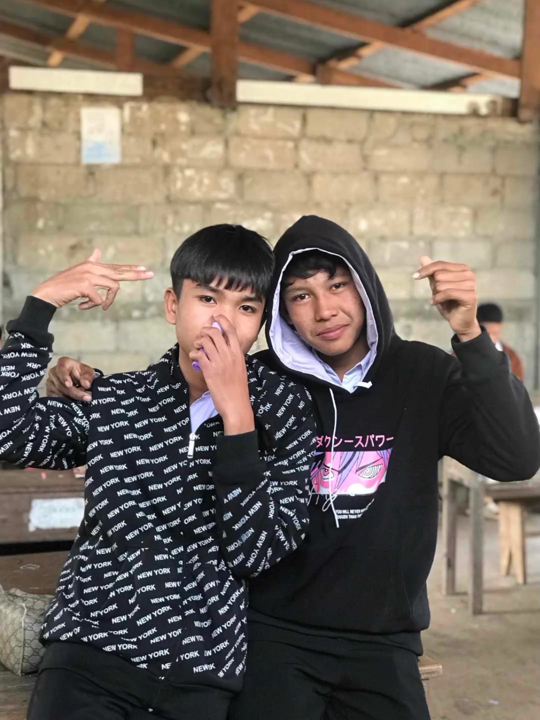 ໂສດດຈີບເອົາລະແມ