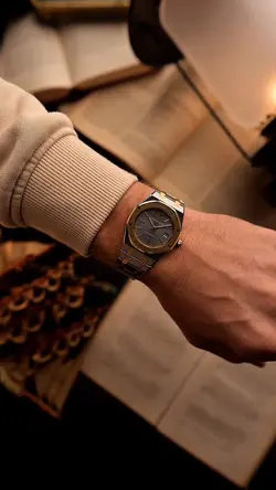 WATCH 