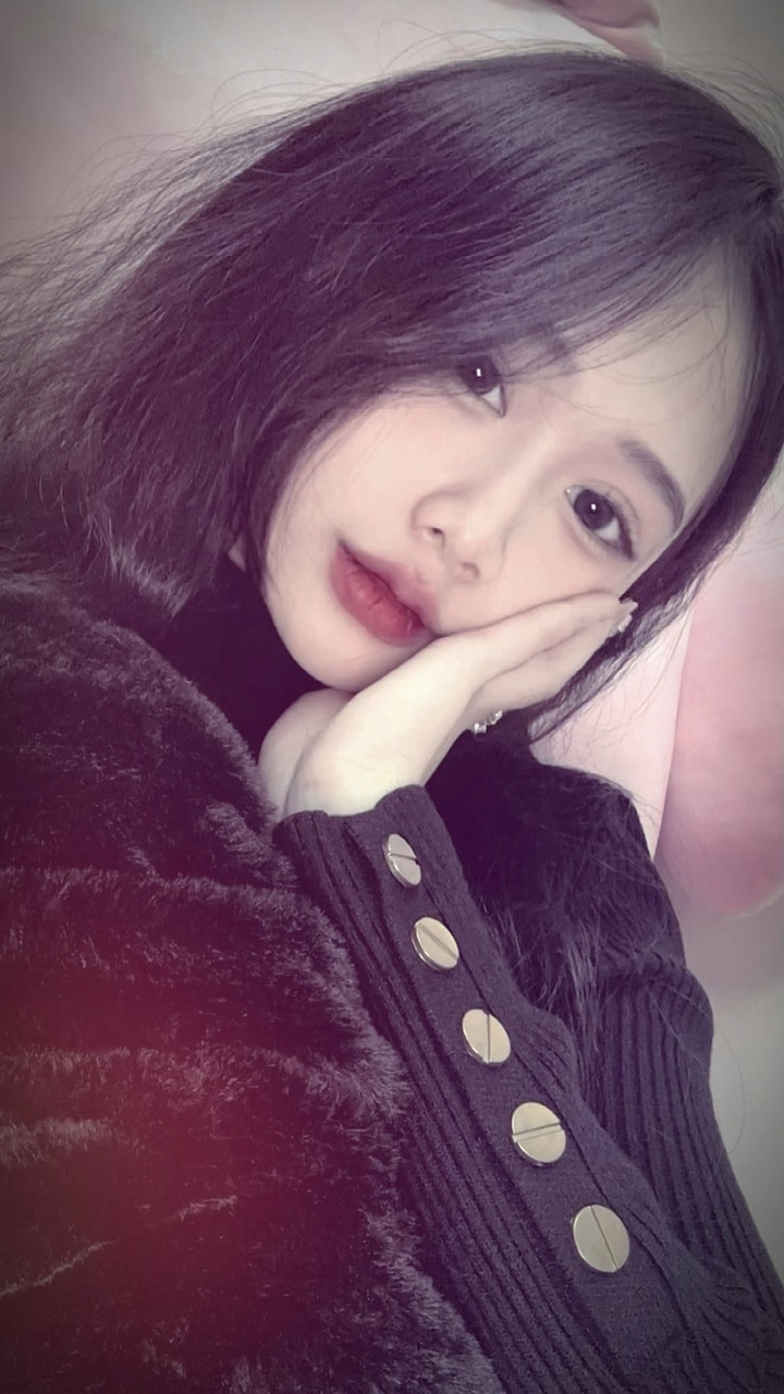 1 ảnh + màu