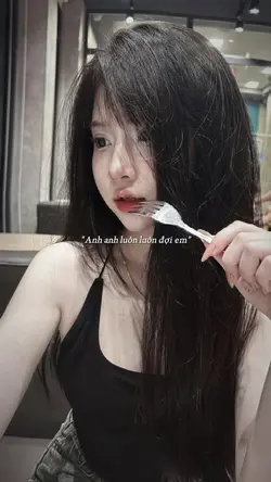 Anh luôn luôn đợi em