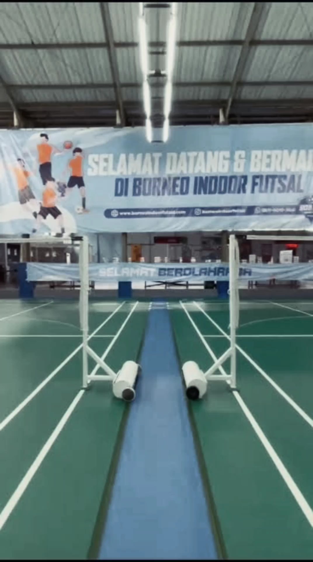Badminton