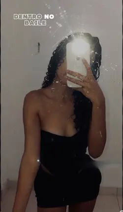 taka dentro do baile