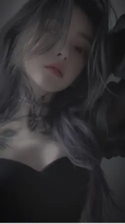 林姗｜粉红超跑