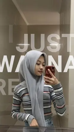 tulisannya dibelakng