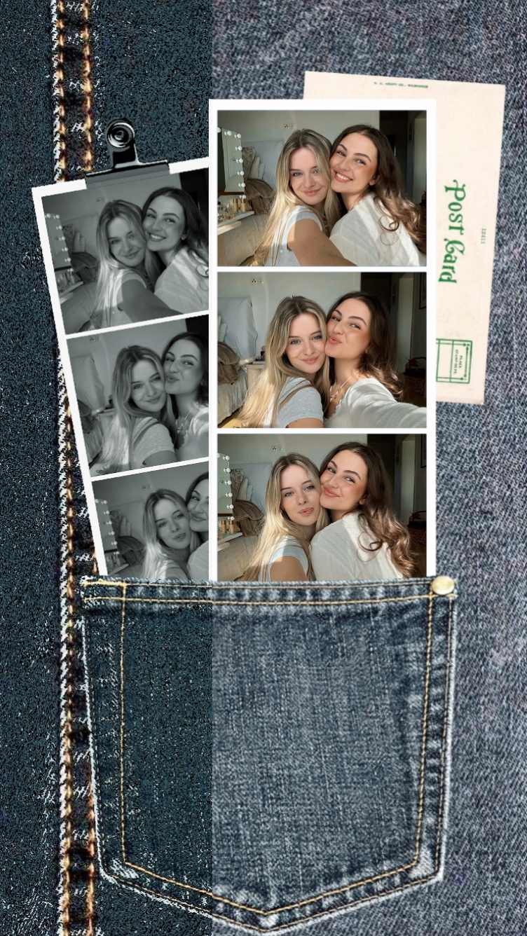Postcards Photo
