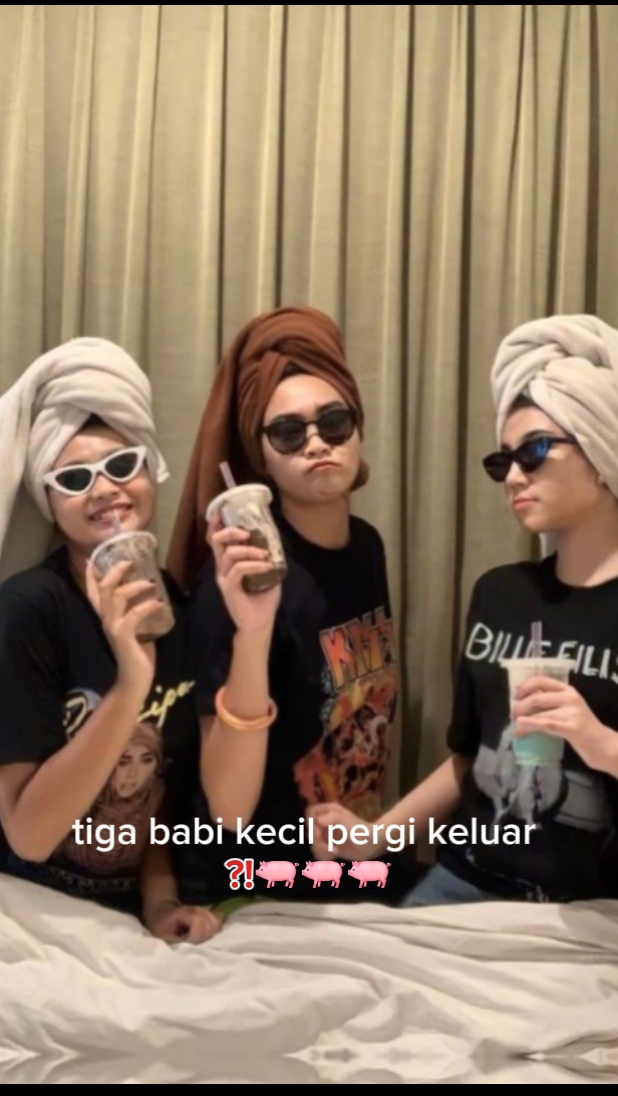 3 sekawan prg keluar