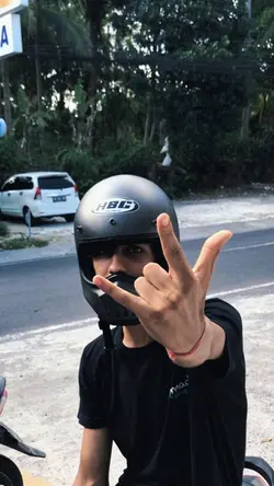 boy jangan malu-malu