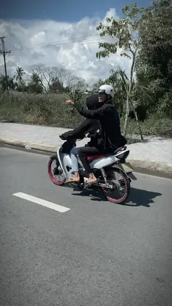 1 Video + 1 Ảnh