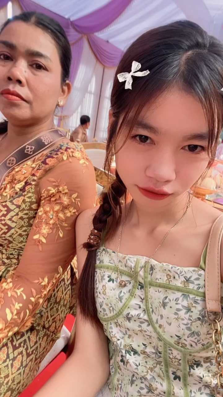 Love Mom 🫶🏻🤍🌷